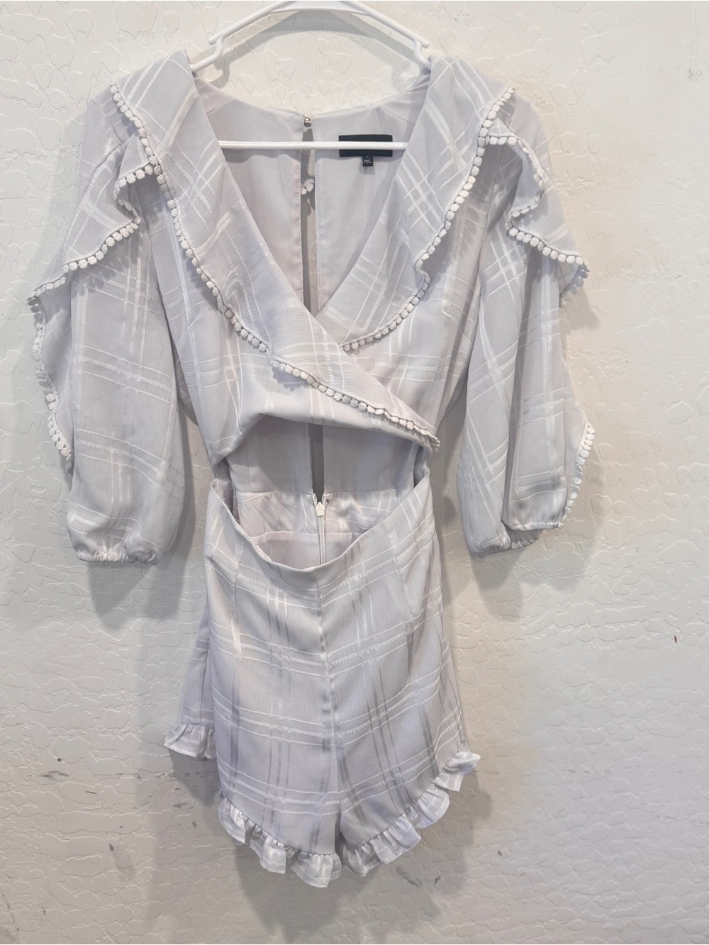 MAJORELLE Enzo Romper Womens XS White Ruffles Cutout Coquette Flirty Summer